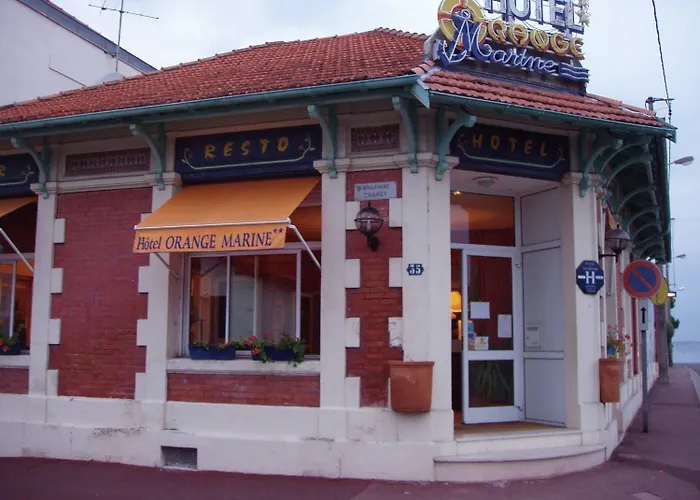 Orange Marine Hotel 2*
