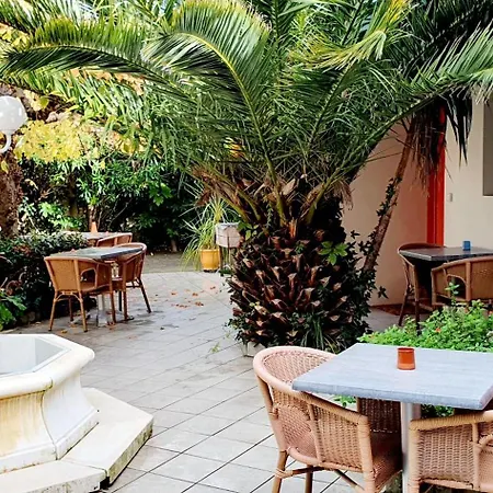 Orange Marine Hotel 2*