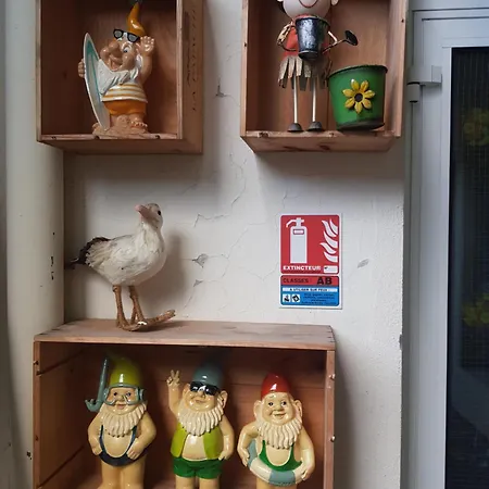 Orange Marine 호텔