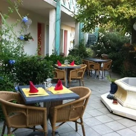 Hotel Orange Marine 2*