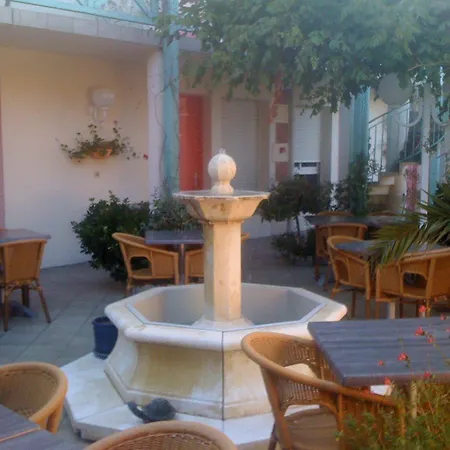 Hotel Orange Marine 2*