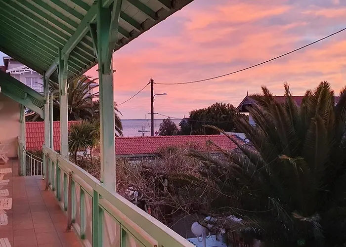 Orange Marine فندق