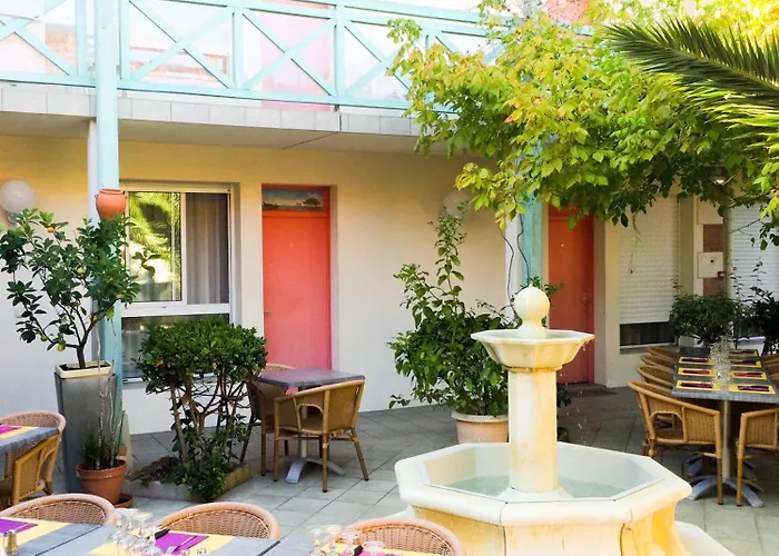 Hotel Orange Marine 2*