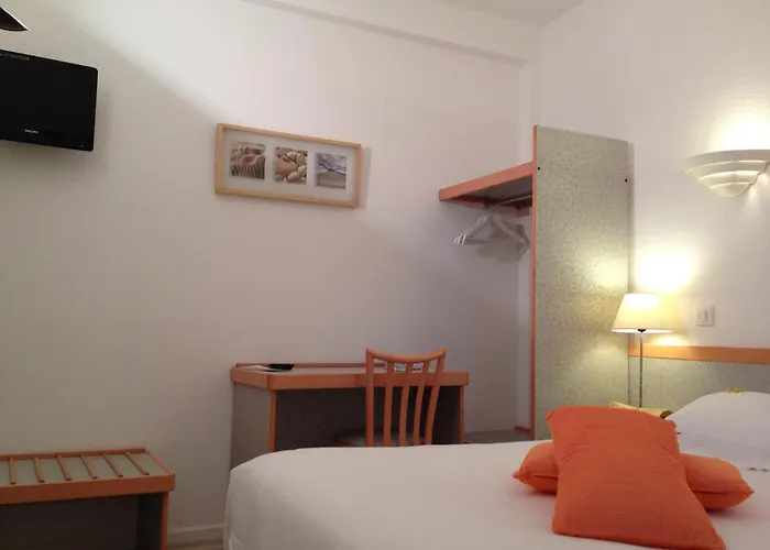 Orange Marine Hotel 2*