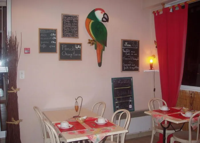 Orange Marine آركاشو